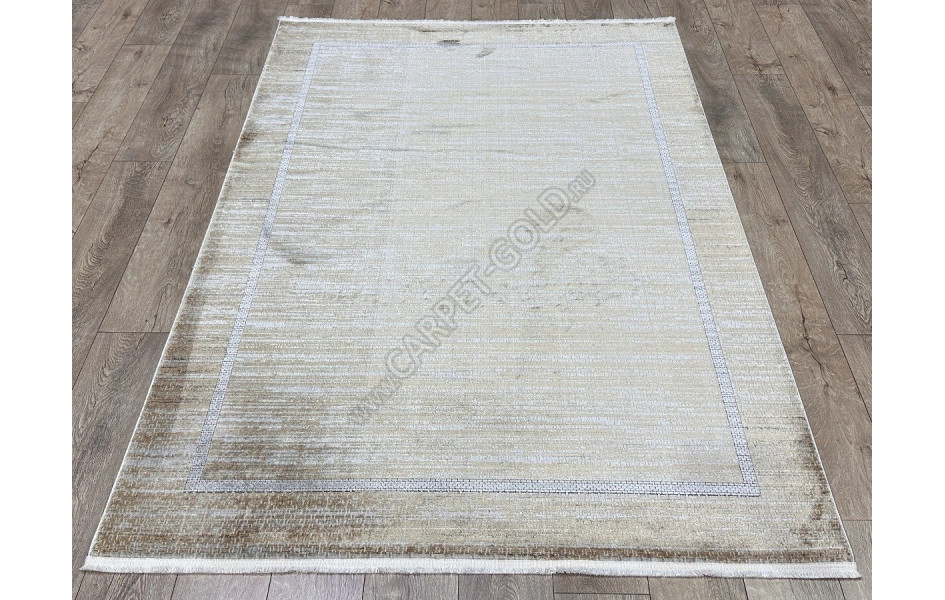 ED19A TERRA/L.GREYART MAJEUR